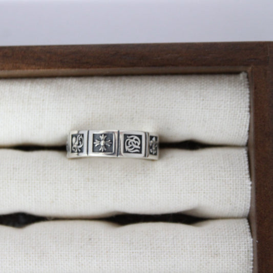Silver Design Ring